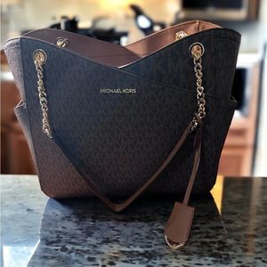 Michael Kors Jet Set Large Logo Shoulder Bag